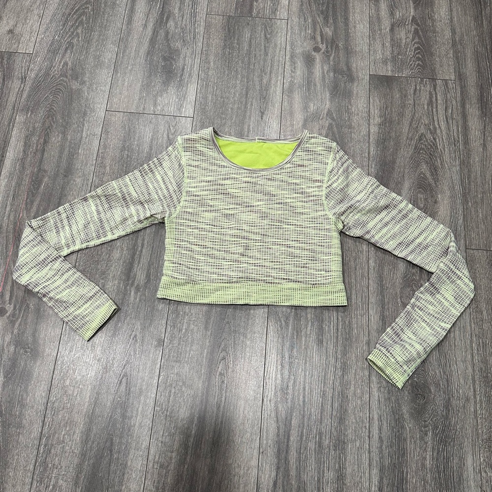 Lululemon Ebb to Street Long Sleeve Shirt
Moonlit Magenta Multi / Faded Zap - Picture 3 of 11